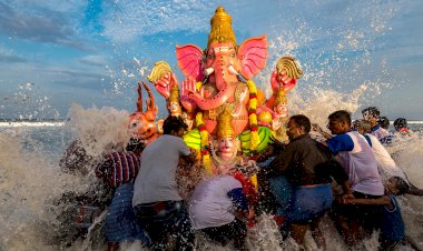 கோடீஸ்வர யோகம் தரும் விநாயகர் வழிபாடு – நிதி கணபதி & லட்சுமி கணபதி மந்திரங்கள்